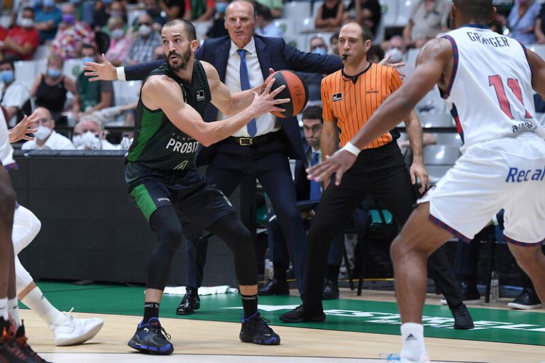 Liga ACB J3. Club Joventut de Badalona 72–61 Baskonia