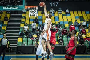 Matt Costello subcampeón del Afrobasket 2021