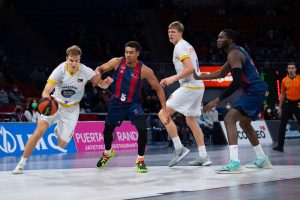 Liga ACB J5. Baskonia 91-70 Monbus Obradoiro