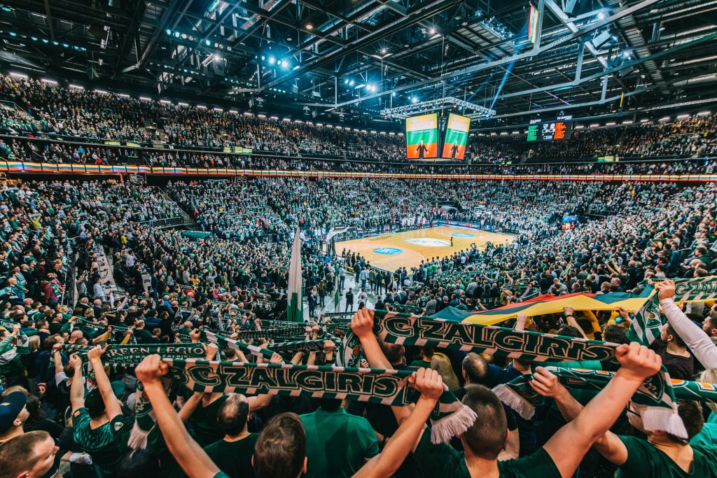 Foto: Zalgiris. Zalgrio Arena repleto de público (en 2019)