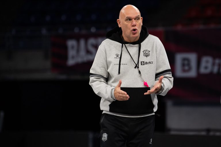 Neven Spahija da negativo en el test de respaldo