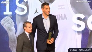 Luis Scola y Pablo Laso galardonados en los Premios de la revista Gigantes de Basket