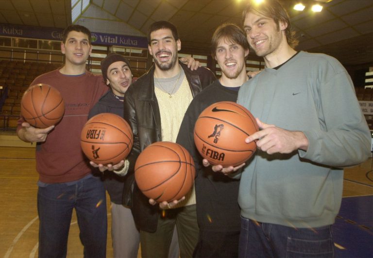 Scola, Oberto, Nocioni, Sconochini y Fernández convocados por Argentina para preparar el Mundial de Indianápolis