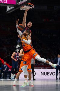 Liga ACB J29. Bitci Baskonia 71–78 Valencia Basket