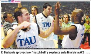 Semifinales Liga ACB J4. Tau Cerámica Baskonia 76–70 FC Barcelona