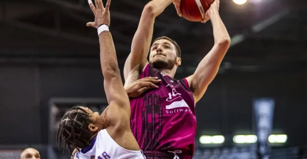 Miguel González jugará una temporada más cedido en Força Lleida