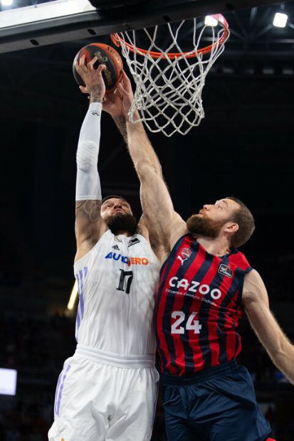 Liga ACB J5. Cazoo Baskonia 88–82 Real Madrid