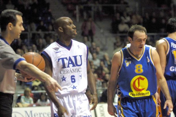 Liga ACB J12. Tau Cerámica Baskonia 98-74 Casademont Girona