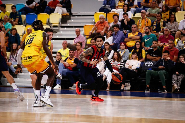 La Tertulia Dobles Figuras de Cope Vitoria. Miércoles 14/12/22