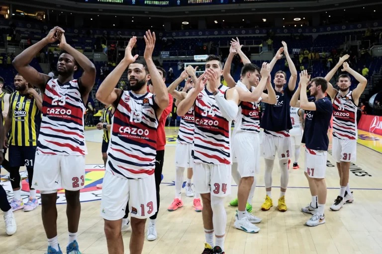 Euroliga J14. Fenerbahçe 70–76 Cazoo Baskonia