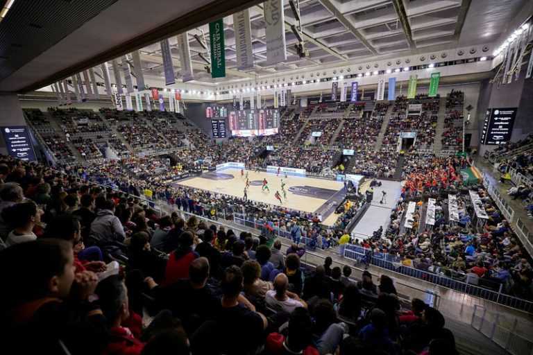 Así es el Palacio Municipal de los Deportes de Granada