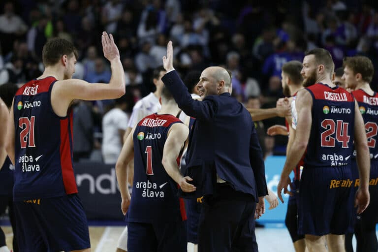 Joan Peñarroya renueva por una temporada