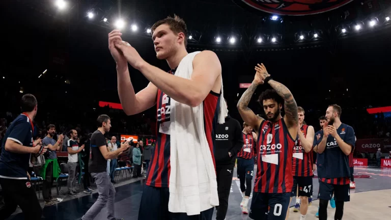 Darius Thompson y Maik Kotsar completan una de las mejores valoraciones conjuntas del Baskonia en la Euroliga