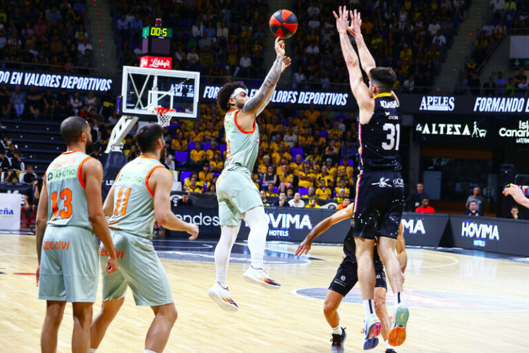 Liga ACB J27. Lenovo Tenerife 83-81 Cazoo Baskonia
