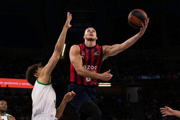 Playoffs 4º de Final J1. Cazoo Baskonia 91–99 Club Joventut Badalona