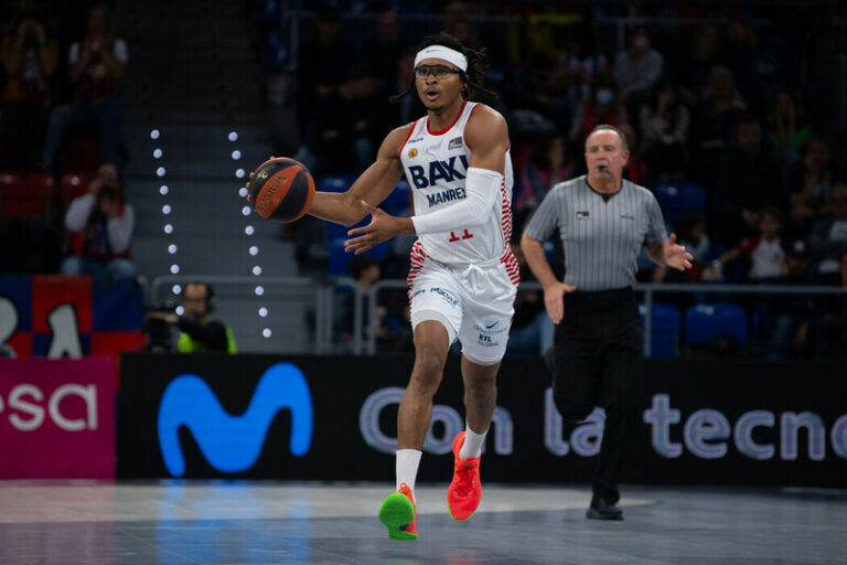 Chima Moneke, carisma y músculo para el Baskonia en la posición de ala-pívot
