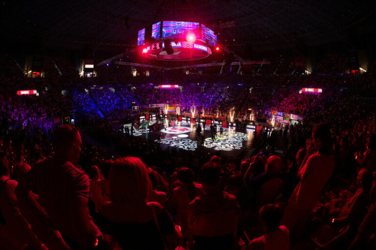 El Buesa Arena iguala la cuarta mejor marca histórica de asistencia en la Liga ACB