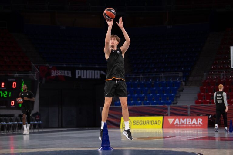 Ondrej Hanzlik jugará esta temporada cedido en el Real Betis Baloncesto