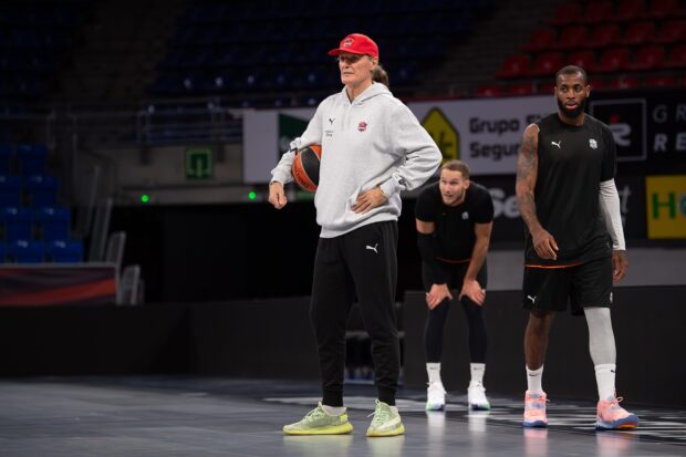 Los cambios y ceses de entrenadores en el banquillo de Baskonia