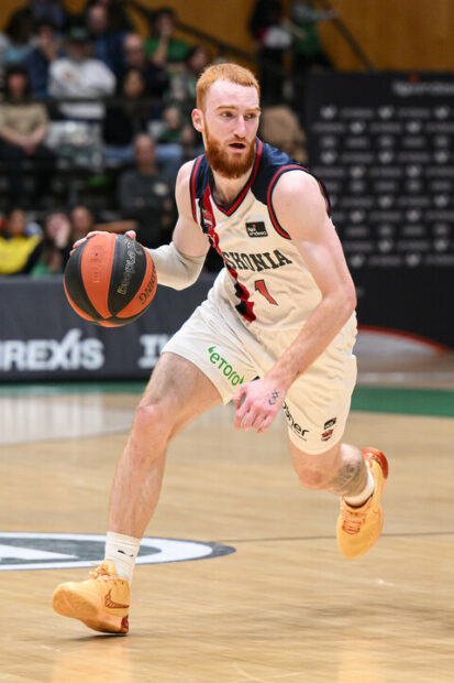 Nico Mannion acuerda su salida del Baskonia