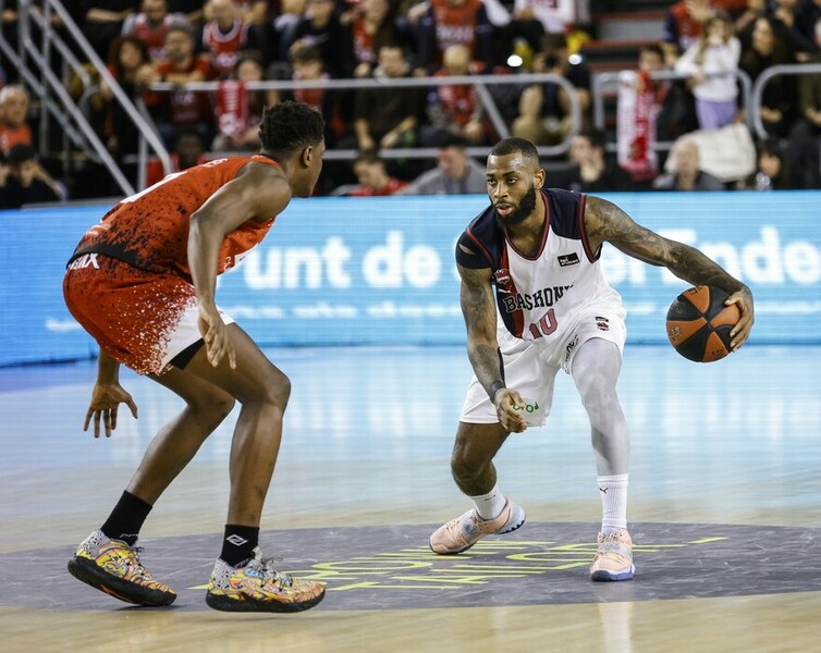 La Tertulia Dobles Figuras de Cope Vitoria. Miércoles 17/01/24