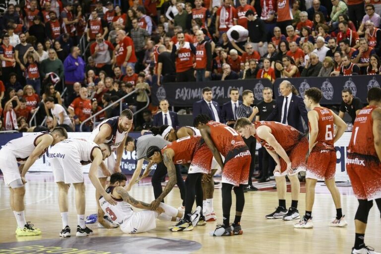 Chris Chiozza sufre un esguince de rodilla