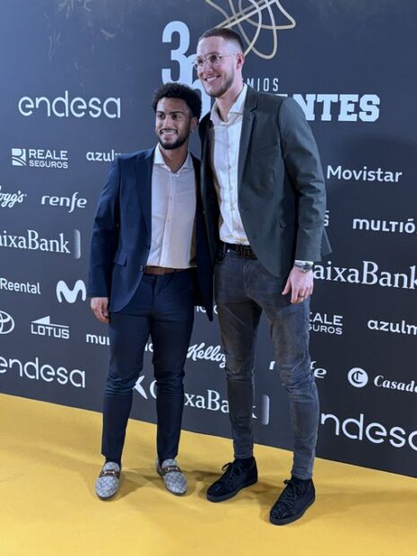 Tadas Sedekerskis y Markus Howard galardonados en los Premios Gigantes