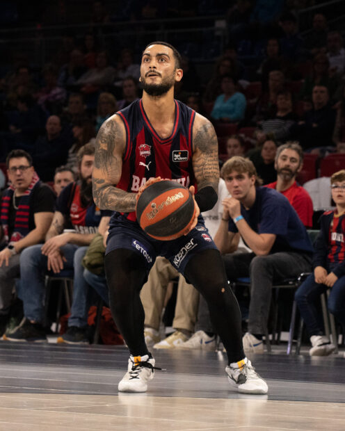 Markus Howard establece el nuevo récord de triples anotados del Baskonia en Liga ACB
