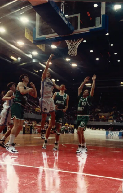 Resultados Recopa de Europa 93/94