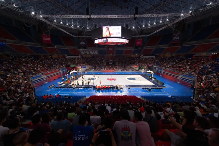 4.000 personas acudieron al entrenamiento del Baskonia a puertas abiertas