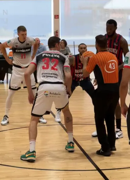Pretemporada. Coviran Granada 80–86 Baskonia