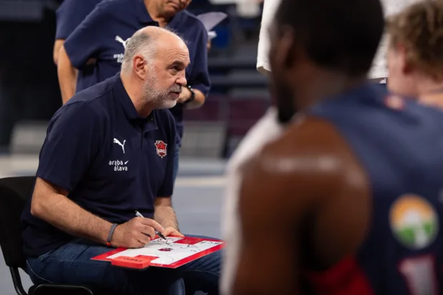 La Tertulia Dobles Figuras de Cope Vitoria. Miércoles 04/09/24