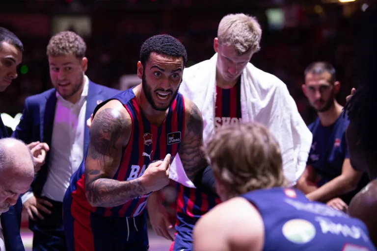 La Tertulia Dobles Figuras de Cope Vitoria. Miércoles 09/10/24