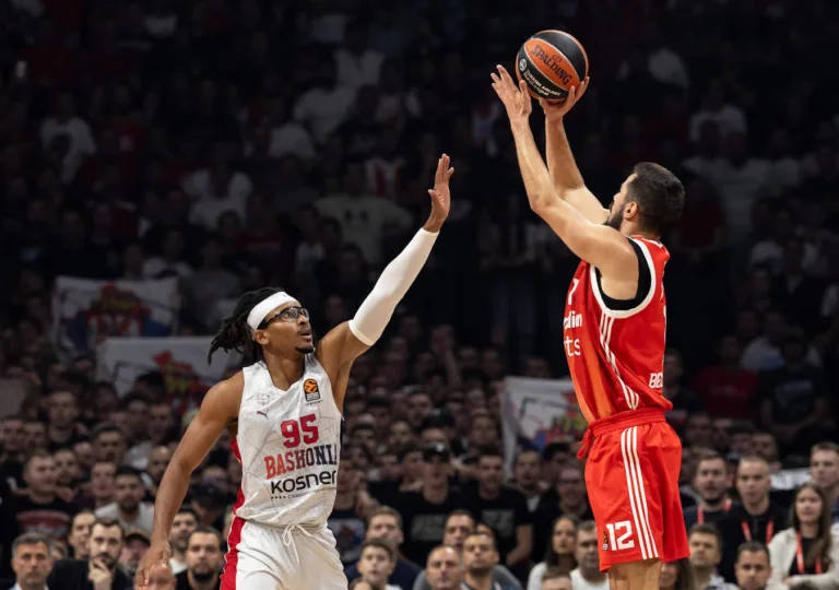 Euroliga J2. Estrella Roja 78–71 Baskonia