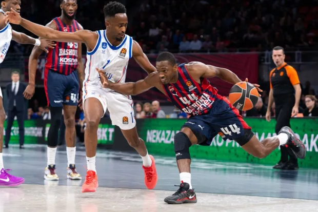 Euroliga J9. Baskonia 84-89 Anadolu Efes