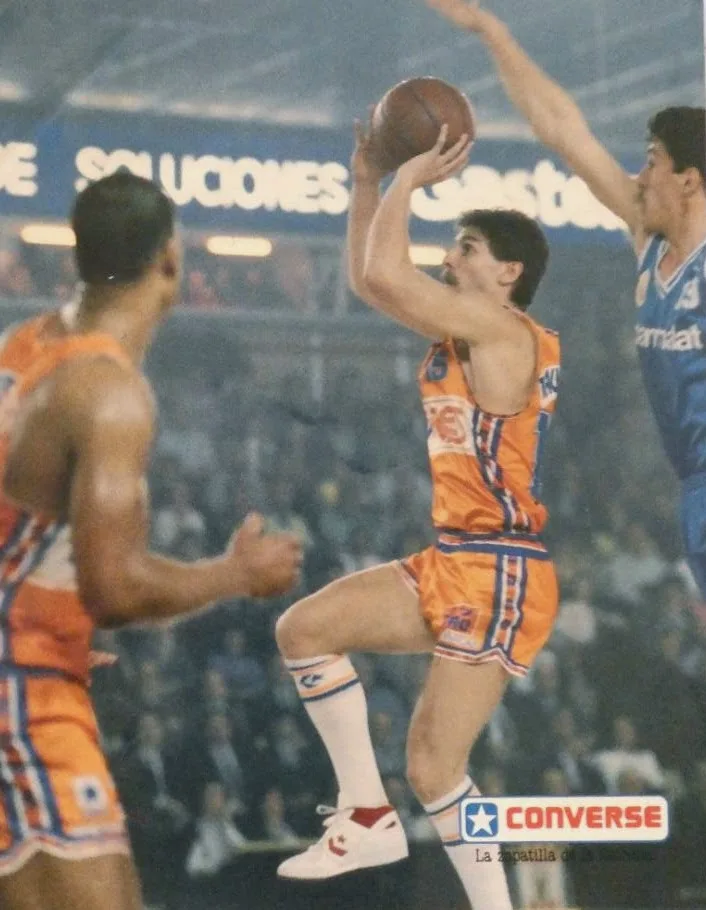Foto: Converse. Alberto Ortega en los Playoffs de la Liga ACB 87/88