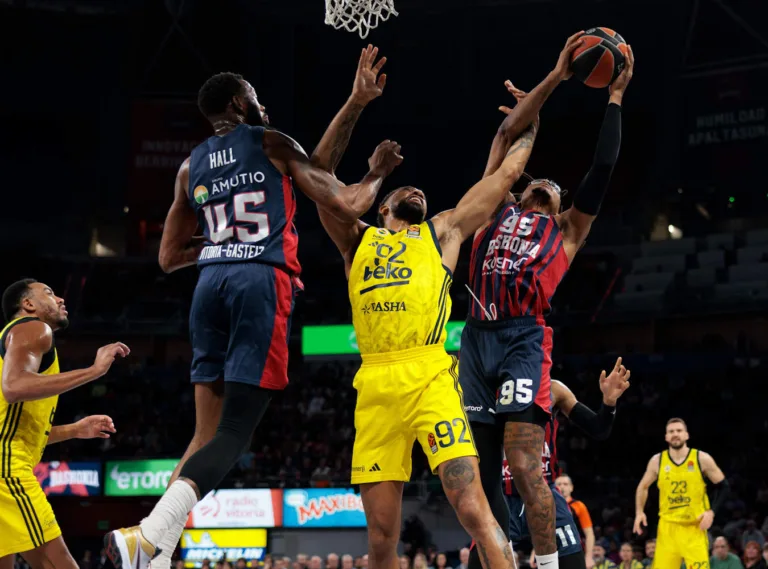 Euroliga J13. Baskonia 88-76 Fenerbahçe
