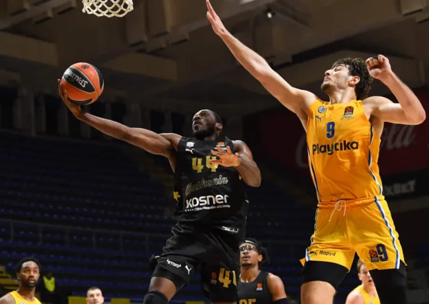 La Tertulia Dobles Figuras de Cope Vitoria. Miércoles 18/12/24