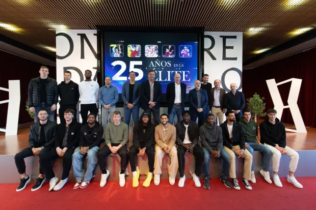 La Tertulia Dobles Figuras de Cope Vitoria. Miércoles 12/03/25