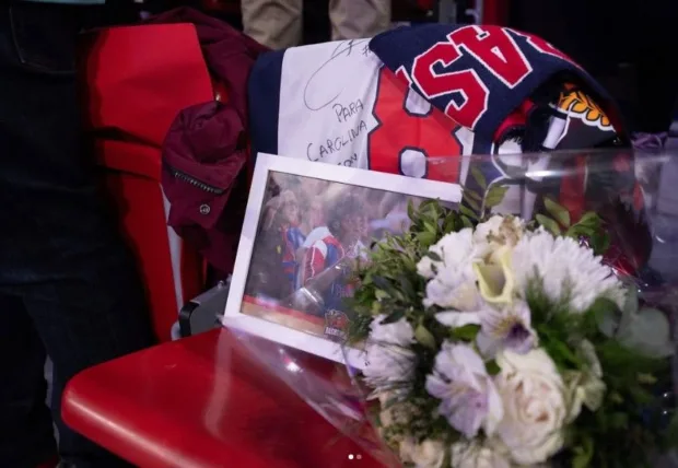 El Buesa Arena rindió un emotivo homenaje a Carolina