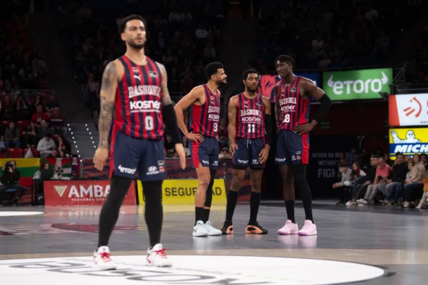 La Tertulia Dobles Figuras de Cope Vitoria. Miércoles 09/04/25