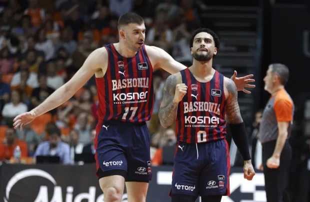 Markus Howard llega a los 300 triples anotados con el Baskonia en la Liga ACB