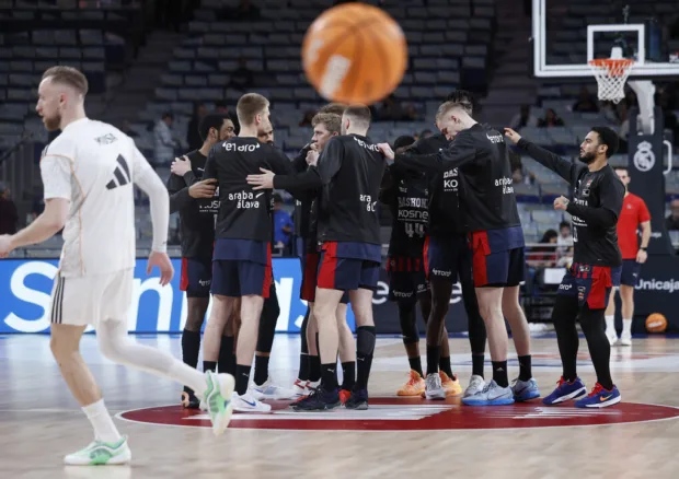 Baskonia fleta dos autobuses y dispone de 120 entradas para el primer partido de los Playoffs en Madrid