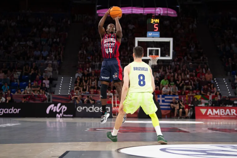 La Tertulia Dobles Figuras de Cope Vitoria. Miércoles 21/05/25