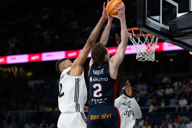 Playoffs 4º de Final J1. Real Madrid 82-76 Baskonia