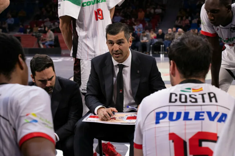 Pablo Pin y Jack Burgess, novedades en el cuerpo técnico del Baskonia