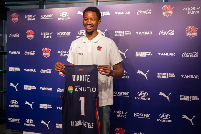 Presentación de Mamadi Diakite