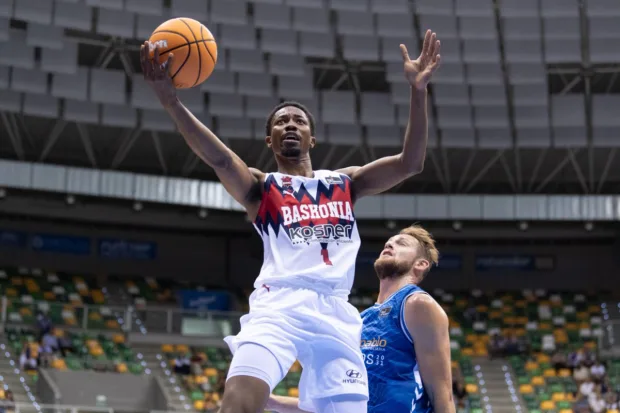 Mamadi Diakite, ingresado en Vigo por un proceso febril