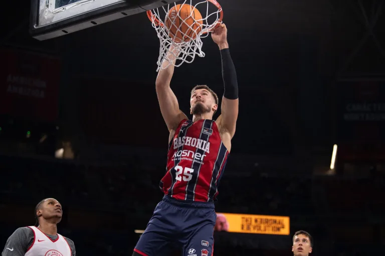 Partido presentación. Baskonia 94-98 Pallacanestro Trieste