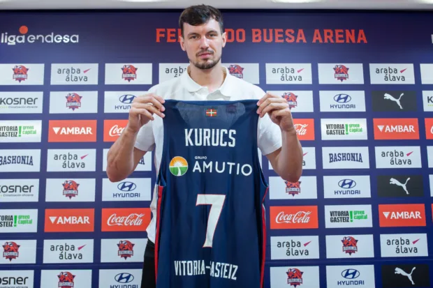 Presentación de Rodions Kurucs